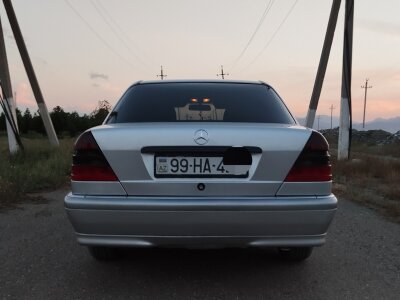Mercedes-Benz C 180, 1998