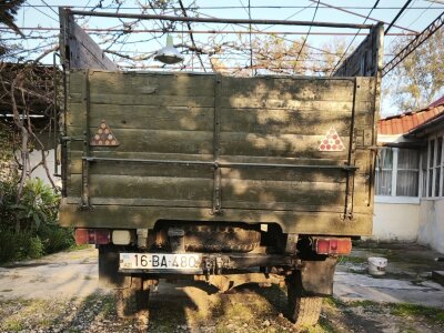 UAZ 3303 yük maşını