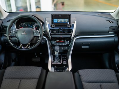 Mitsubishi Eclipse Cross, 2025