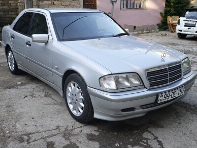 Mercedes-Benz C 220, 1999