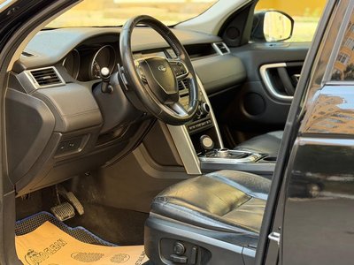 Land Rover Discovery Sport, 2015