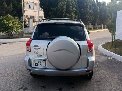 Toyota RAV4, 2006
