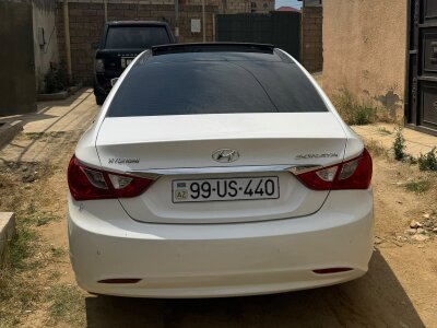 Hyundai Sonata, 2010