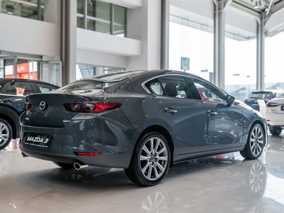 Mazda 3, 2025