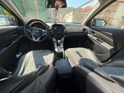 Chevrolet Cruze, 2012