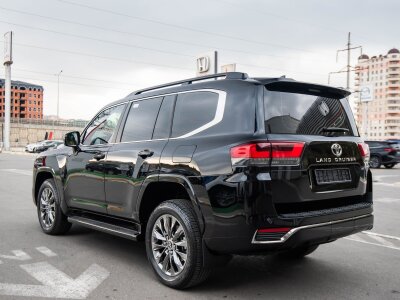 Toyota Land Cruiser, 2026