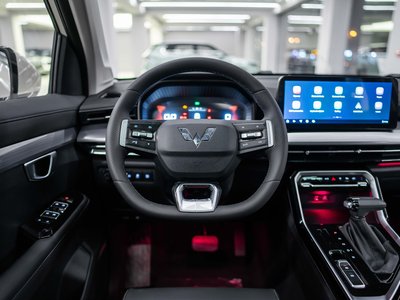 Wuling Asta, 2025