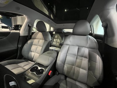 IM Motors L6, 2025