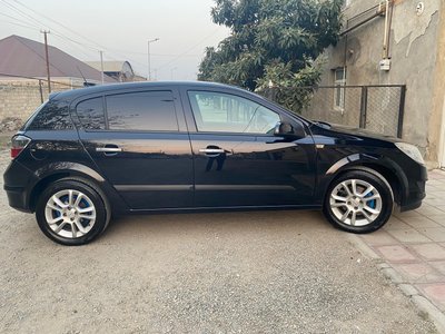 Opel Astra, 2009