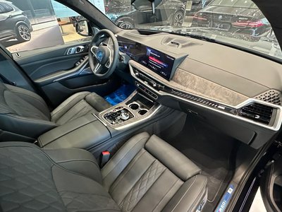 BMW X7, 2025