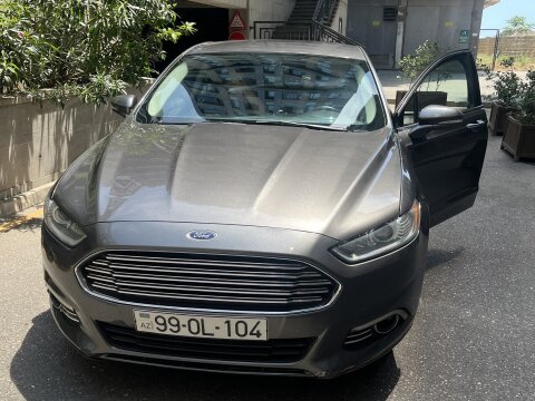 Ford Fusion, 2016
