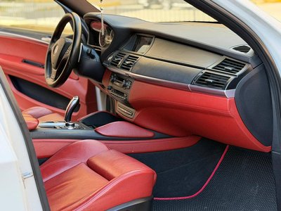 BMW X5 M, 2011