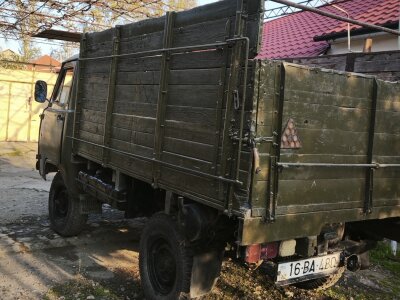UAZ 3303 yük maşını