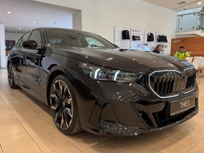 BMW 530e, 2025