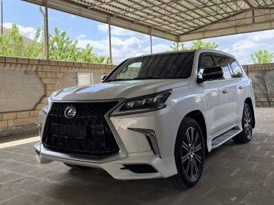 Lexus LX 570, 2017