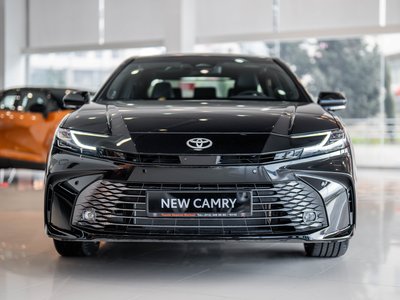 Toyota Camry, 2026