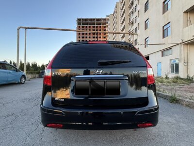 Hyundai i30, 2011