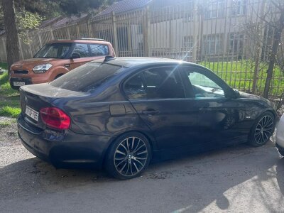 BMW 320, 2007