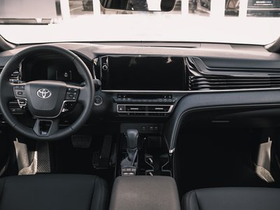 Toyota Camry, 2026