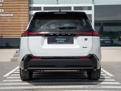 Toyota RAV4, 2026