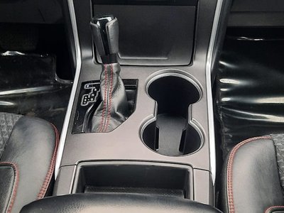 Toyota Camry, 2015