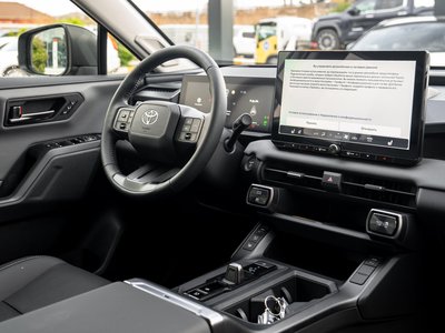 Toyota RAV4, 2026