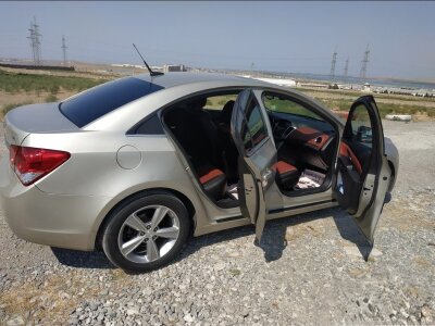 Chevrolet Cruze, 2012