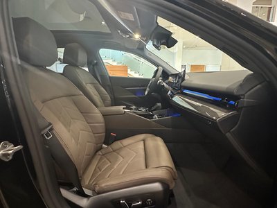 BMW 550e, 2025