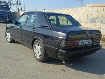 Mercedes-Benz 190, 1991
