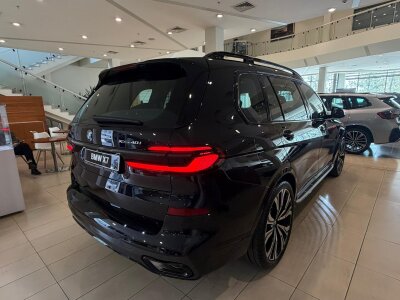 BMW X7, 2026