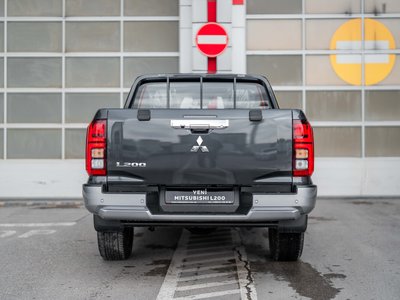 Mitsubishi L200, 2025