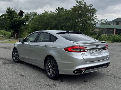 Ford Fusion, 2017