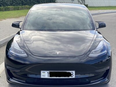 Tesla Model 3, 2021