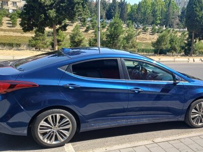 Hyundai Elantra, 2015