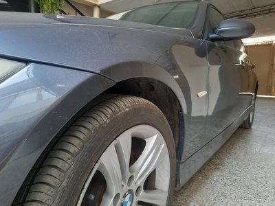 BMW 318, 2008
