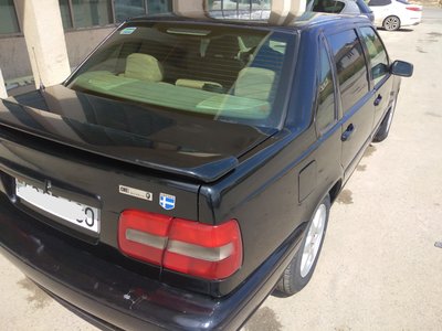 Volvo S70, 1998