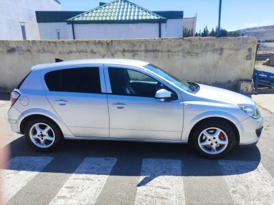 Opel Astra, 2004