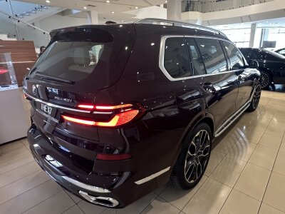 BMW X7, 2023