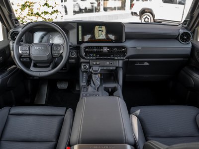 Toyota Land Cruiser Prado, 2026