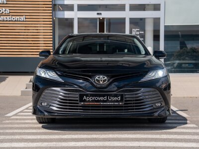 Toyota Camry, 2018