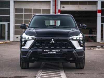 Mitsubishi Outlander Sport, 2025