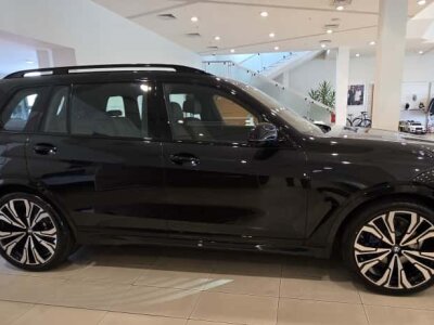 BMW X7, 2025