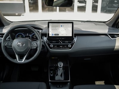 Toyota Corolla Cross, 2026