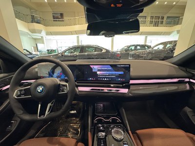BMW 530e, 2025