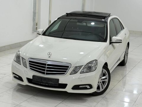 Mercedes-Benz E 300, 2010