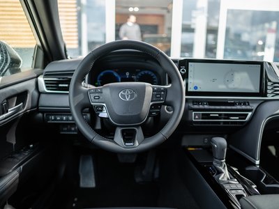 Toyota Camry, 2026