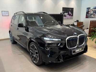 BMW X7, 2025
