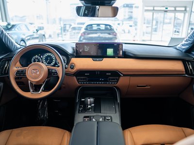 Mazda CX-60, 2025