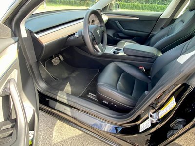 Tesla Model 3, 2021