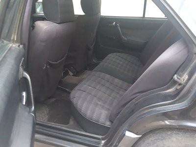Mercedes-Benz 190, 1991